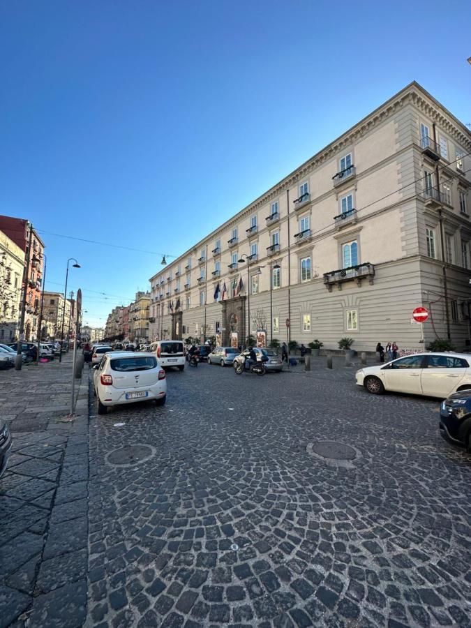 Casa Nanninella Napoli Centro Apartment Luaran gambar
