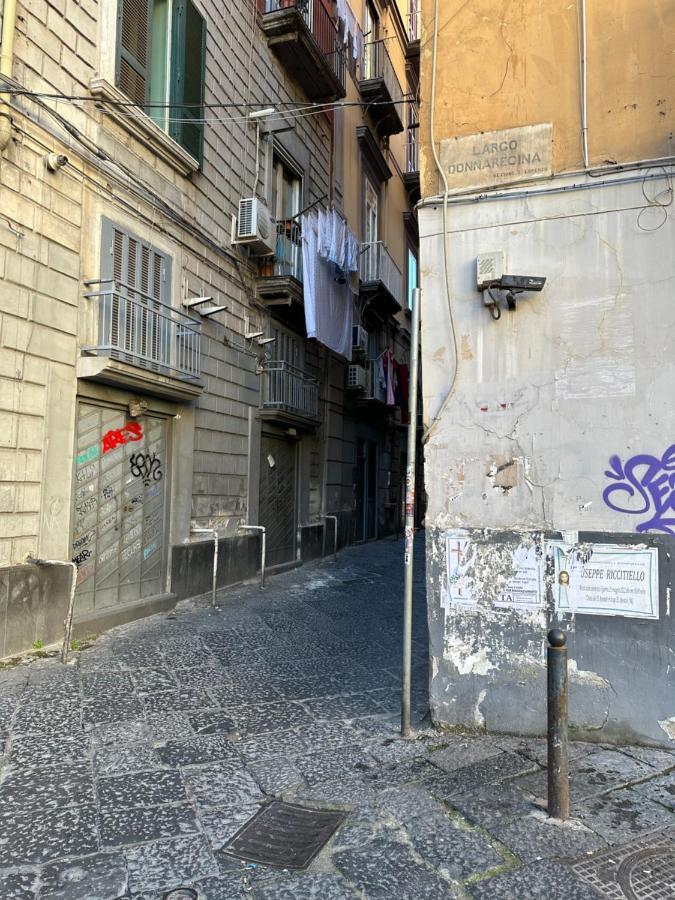 Casa Nanninella Napoli Centro Apartment Luaran gambar