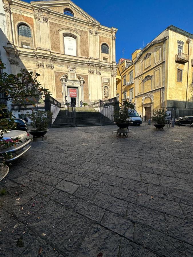 Casa Nanninella Napoli Centro Apartment Luaran gambar