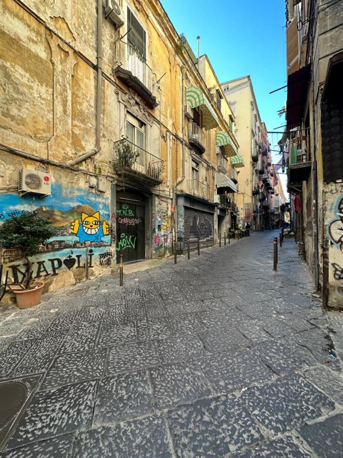Casa Nanninella Napoli Centro Apartment Luaran gambar